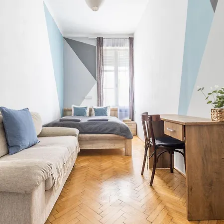 Accommodatie bij particulieren Gellerico At Deak Square *