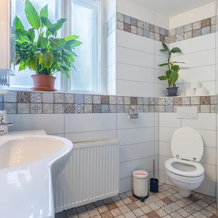 Gellerico At Deak Square