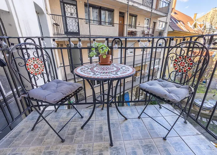 Gellerico At Deak Square Проживание в семье Будапешт